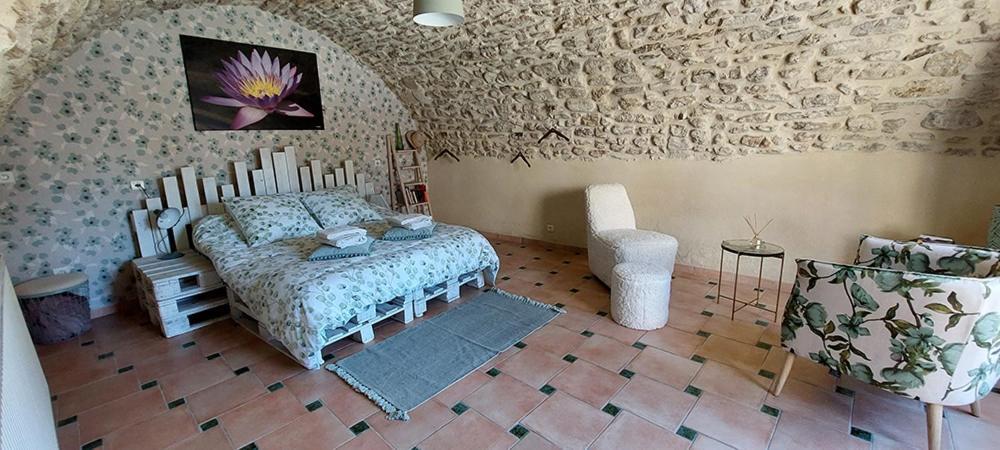 La Maison Wisteria Saint-Pantaléon-les-Vignes Extérieur photo